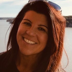 Meet your Posher, Jeannine